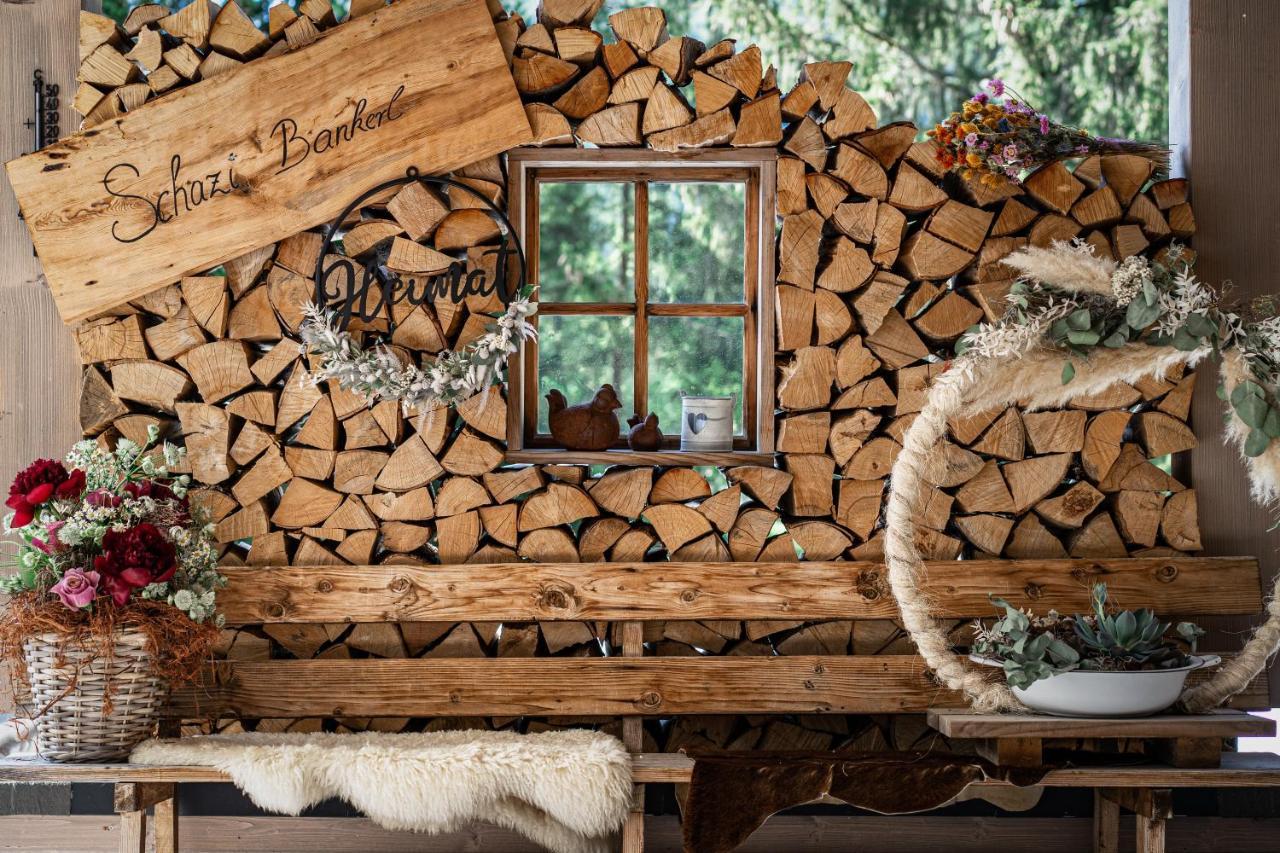 Hotel Landhaus Tirolerherz Санкт Улрих ам Пилерзее Екстериор снимка